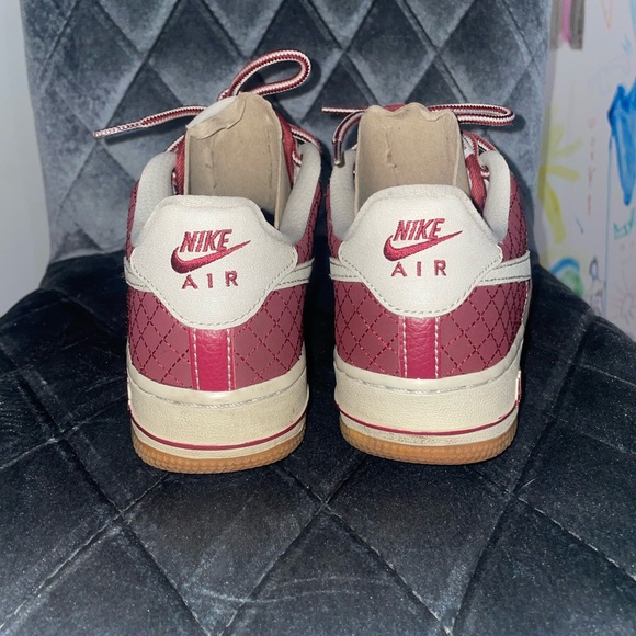 **SOLD** - Picture 6 of 11